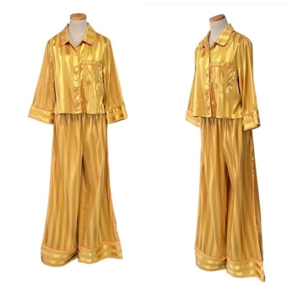Free People Intimately Gold Yellow Stripe Satin Pajama PJ Robin Set Size Small - Picture 1 of 10
